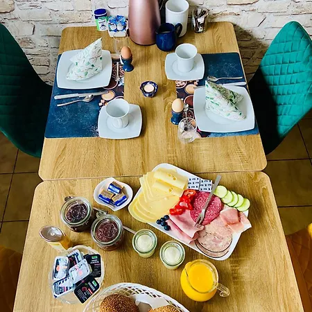 Bed & Breakfast B&B Gaestehaus-Schoenheim Monzingen