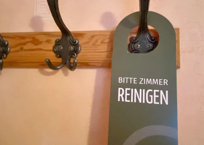 Pension-schoenheim * Monzingen